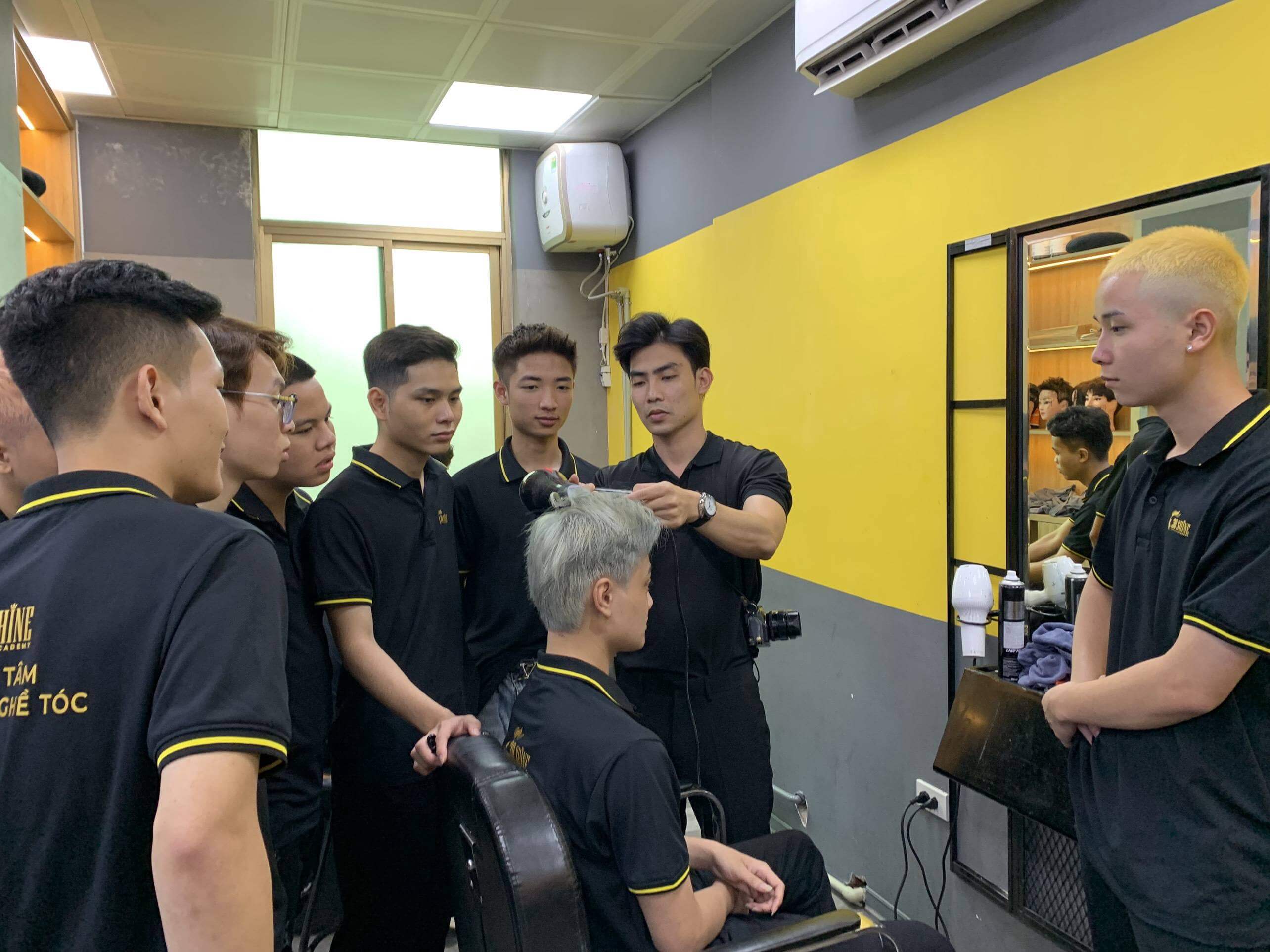 30shine Academy